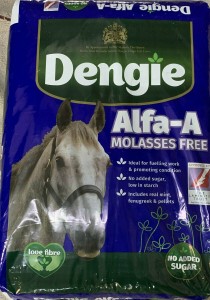 Dengie Alfa-a Molasses Free